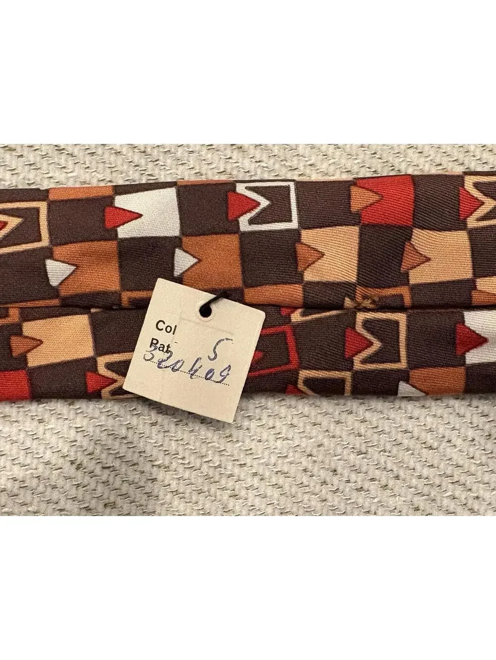 VTG Christian Dior Tie 100% Silk Gorgeous 55” x 4” France